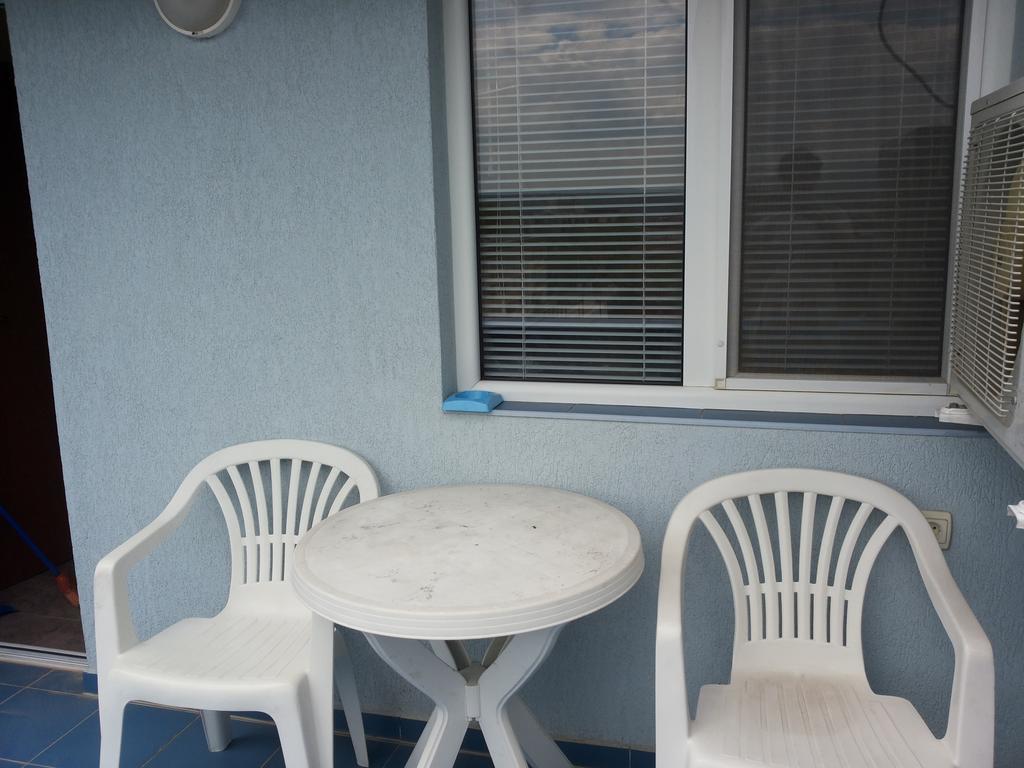 Ivanovi Guest House Primorsko Værelse billede